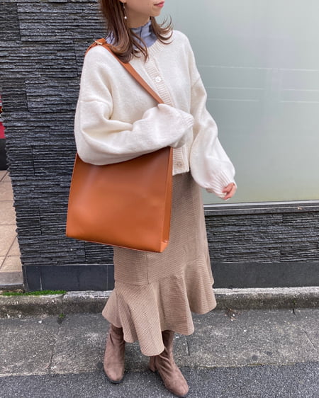 INGNI(イング) ワイドハンドルショルダーバッグ キャメル