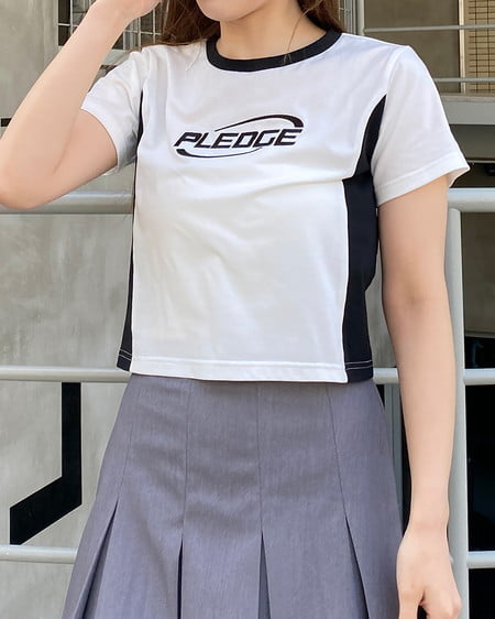 INGNI(イング) サイドライン配色Tシャツ オフホワイト/クロ