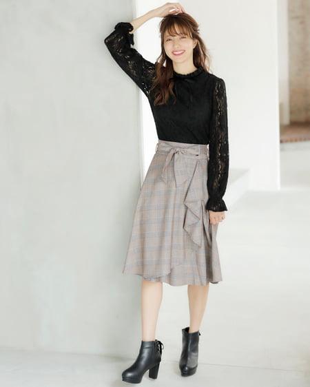 【INGNI STORE限定セット】起毛レース長袖＋グレンチェックミディスカート／SET