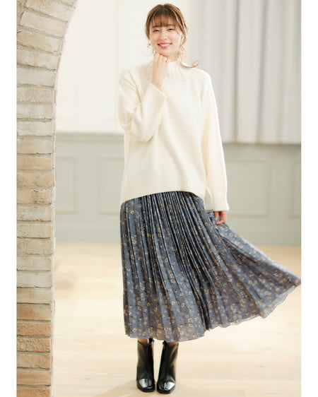 【INGNI STORE限定セット】モックネックニット＋花柄プリーツスカート／SET