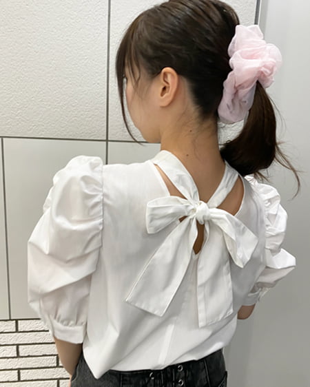 INGNI(イング) Backリボンハイネック/ブラウス オフホワイト