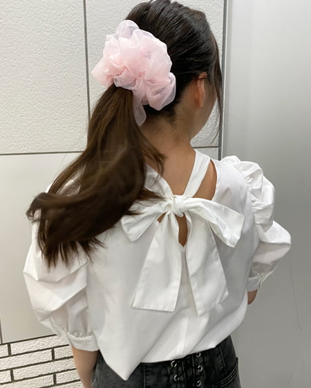 INGNI(イング) Backリボンハイネック/ブラウス オフホワイト