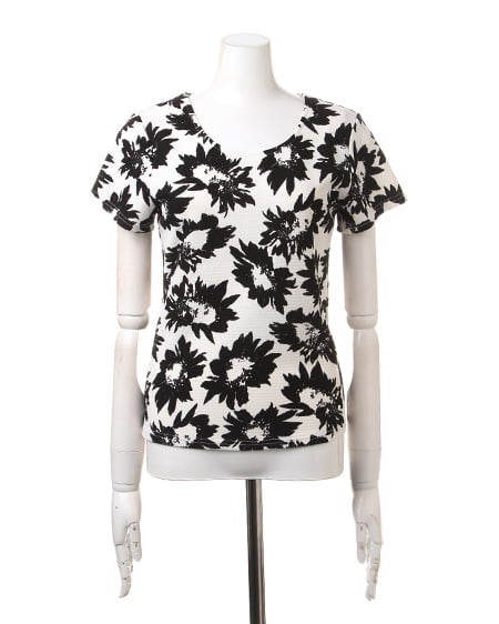 INGNI(イング) ハニカムモノトーン花柄/TOPS オフホワイト/クロ