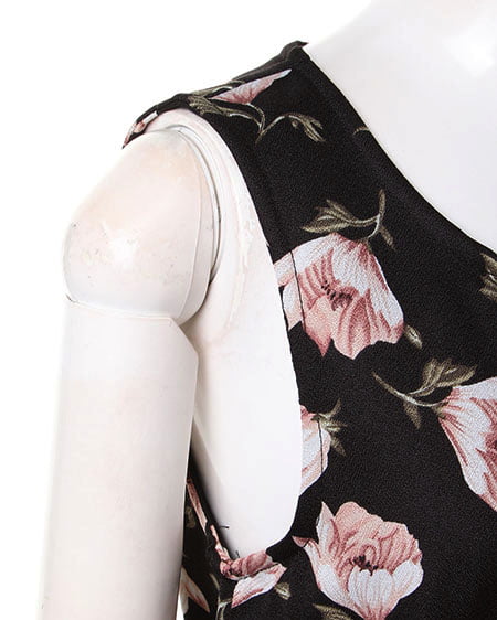 INGNI(イング) 花柄F&Fノースリ/ワンピース クロ