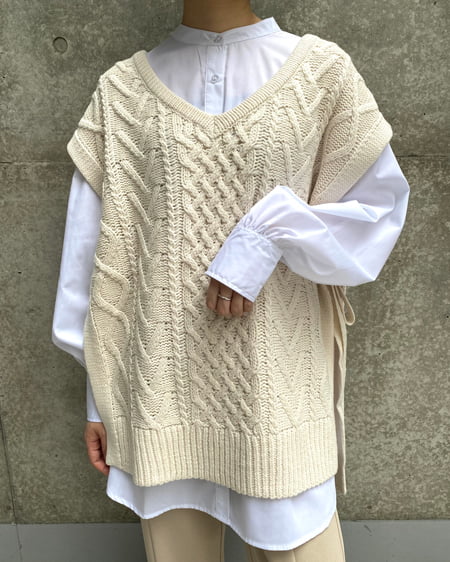 INGNI(イング) 横リボンケーブルベスト ｱｲﾎﾞﾘｰ