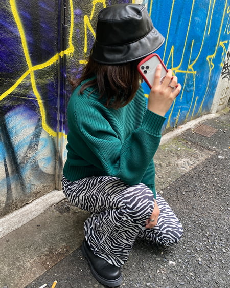 INGNI（イング） カットリブフレアパンツ ｾﾞﾌﾞﾗ