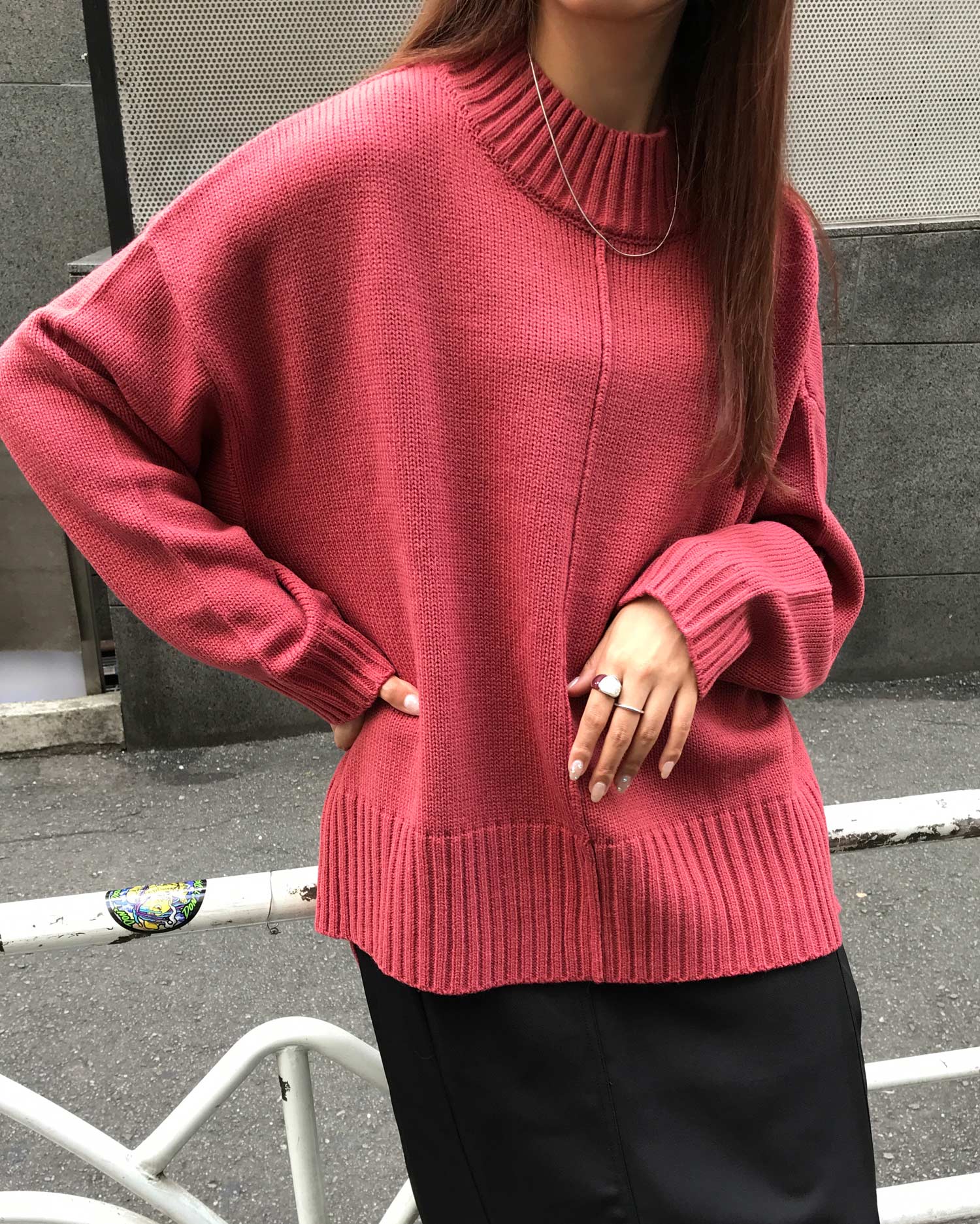 INGNI(イング) 【商品動画あり】モックネックサイドスリットチュニックニット（ＯＵＴＬＥＴ）｜INGNI(イング) 公式通販｜INGNI STORE