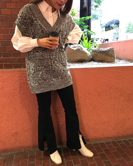 INGNI（イング） Vネックケーブルベスト＋シャツ SET ｸﾞﾚｰ/ﾓｸ