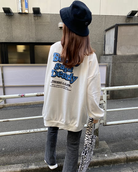 211029s026