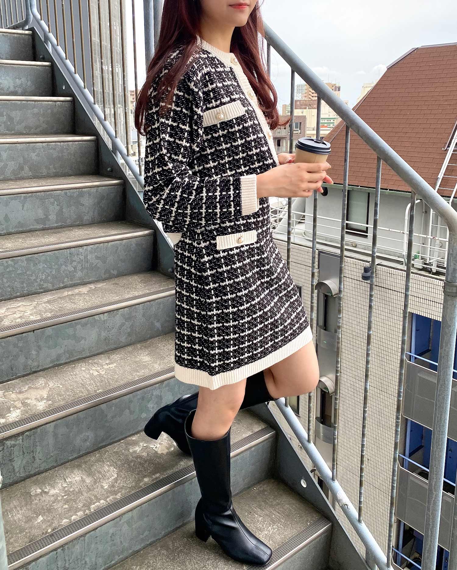 美品【パーリーゲイツ】キルティング中綿 ジップ スカート ニット編み グレー×黒 PGG】【直営店舗&公式オンライン限定】ストレッチデニット