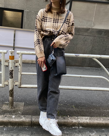 INGNI（イング） BIGチェックモックネックニット ﾍﾞｰｼﾞｭ