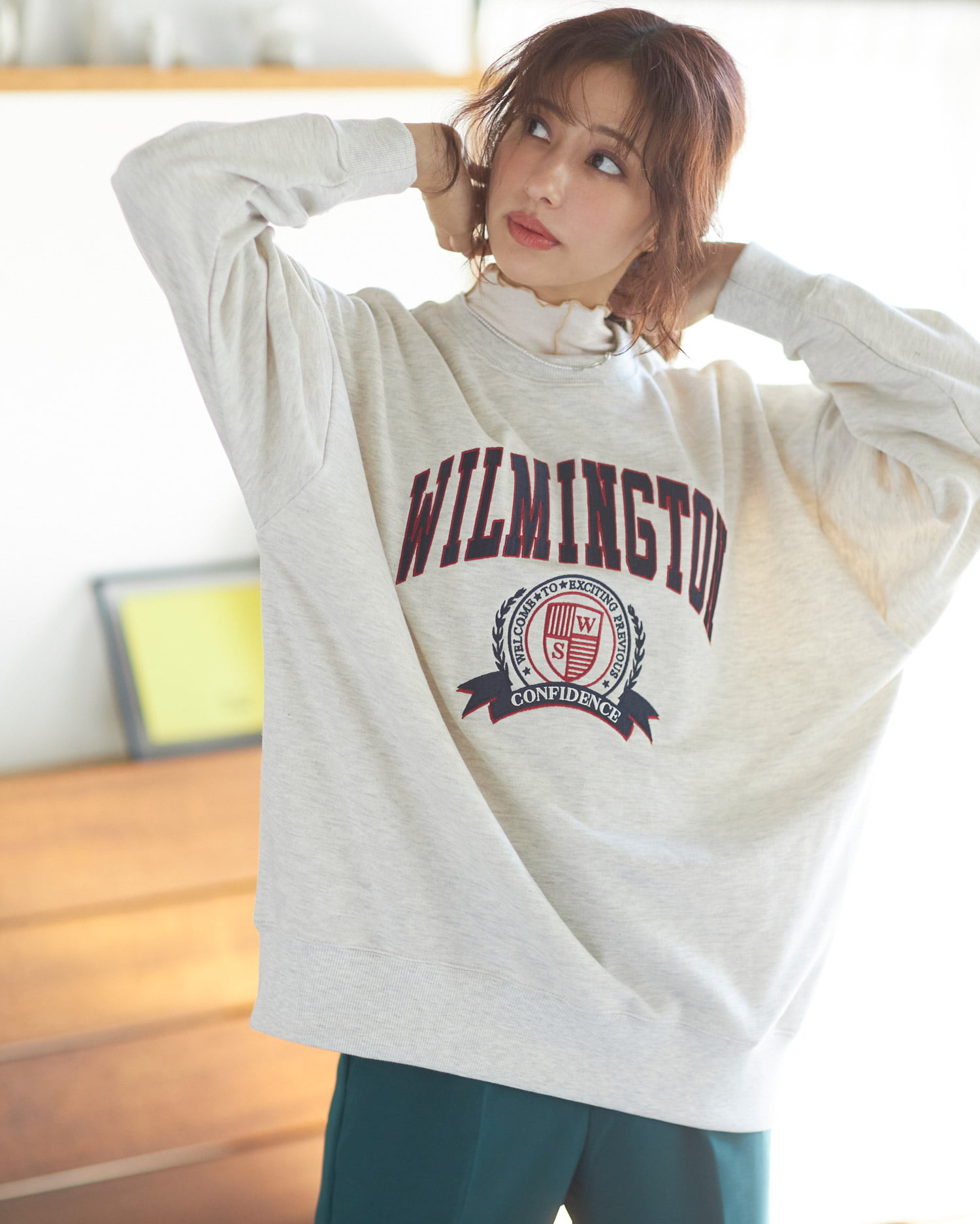 カレッジロゴスウェット＋ハイネックトトップス／SET｜INGNI(イング) 公式通販｜INGNI STORE