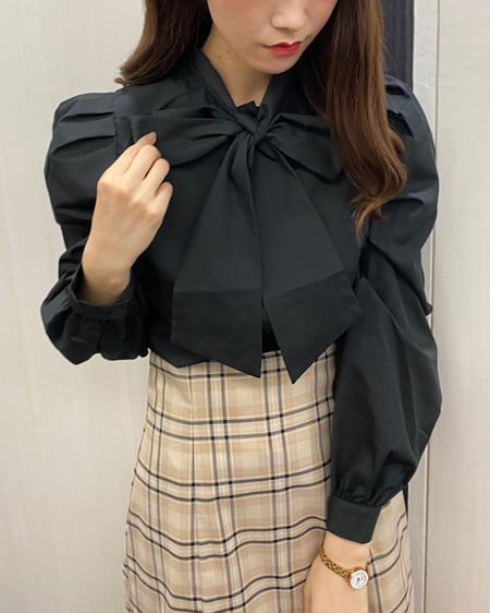 INGNI(イング) ボウタイ／ブラウス／A ｸﾛ