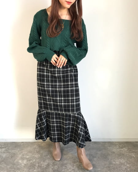ケーブルスクエアネックニット＋起毛チェックマーメイドスカート／SET