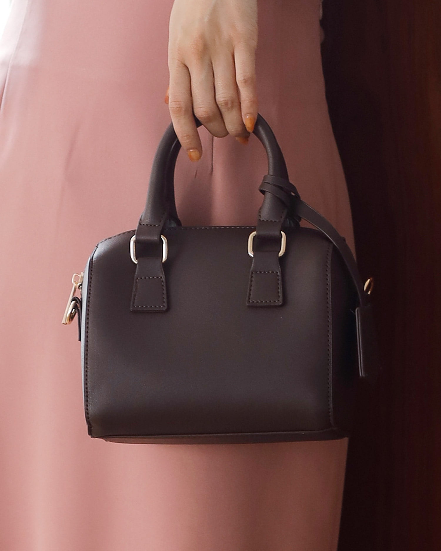 Web限定 使い方動画あり ミニボストンbag ｏｕｔｌｅｔ Ingni イング 公式通販 Ingni Store