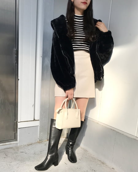 INGNI(イング) ハイネックパワショルリブニット アイボリー/クロ