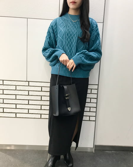 INGNI（イング） バックルベルトスクエアショルダーBAG ｸﾛ