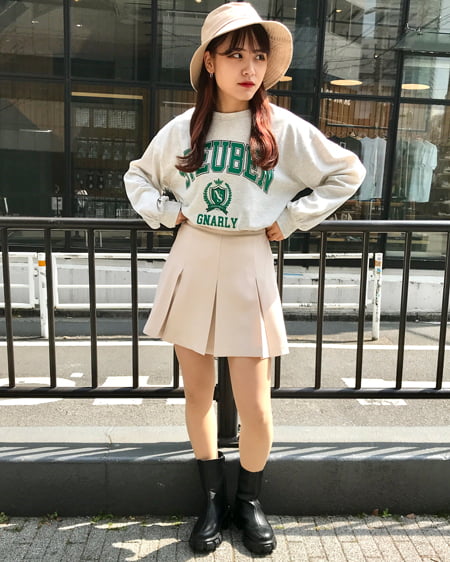 INGNI（イング） 刺繍バケットハット ﾍﾞｰｼﾞｭ