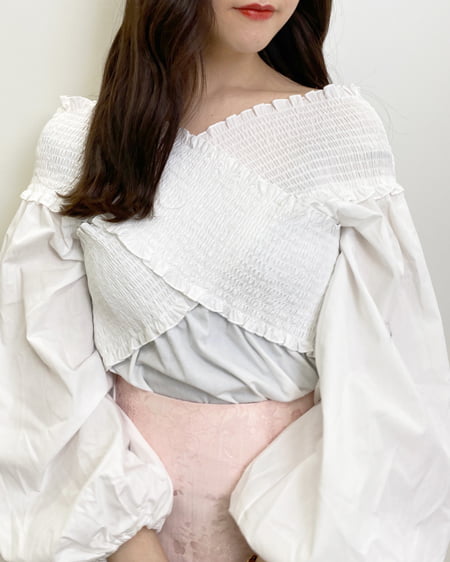 シャーリングクロストップス｜INGNI(イング) 公式通販｜INGNI STORE