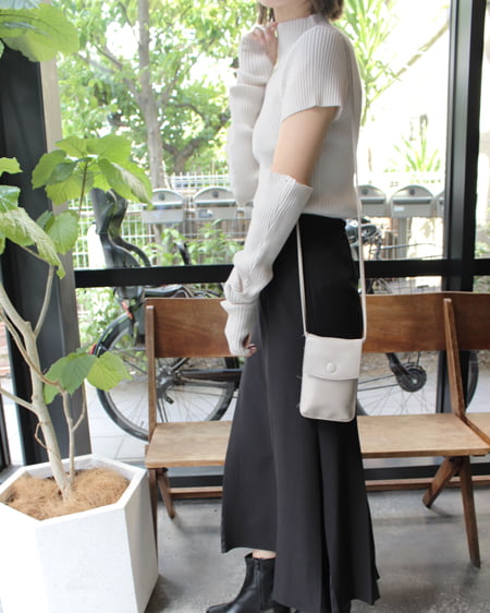 INGNI(イング) マルチショルダーバッグ グレージュ