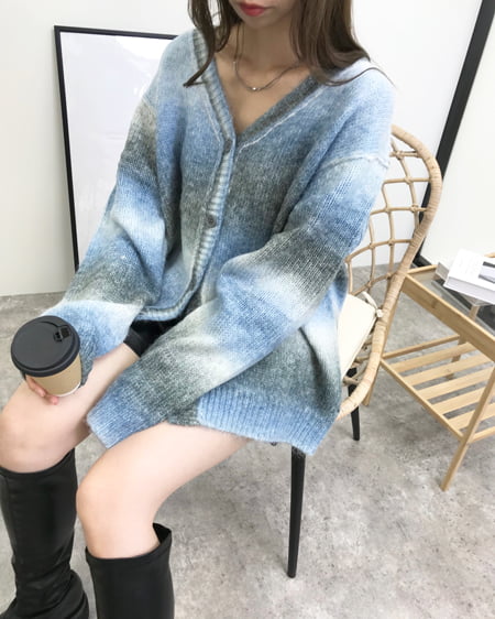 220810item053