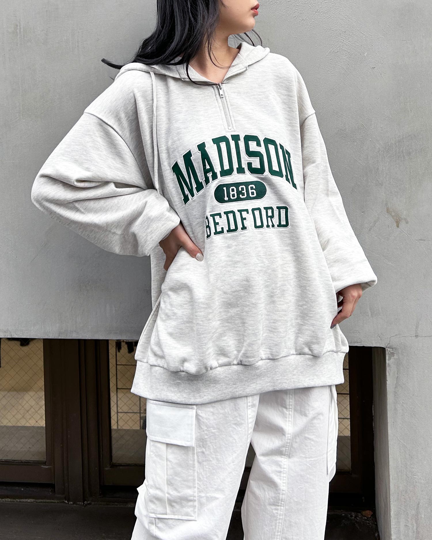 ハーフZIPカレッジロゴチュニックパーカー｜INGNI(イング) 公式