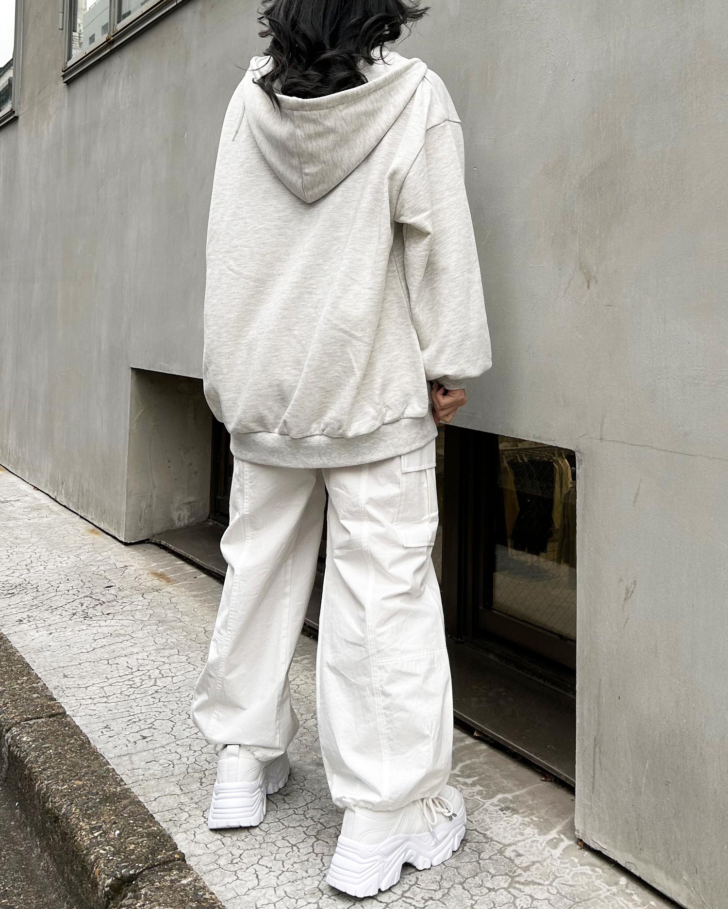 CULINI ハーフジップ ブラックパーカー パーカー ダンボール 3Dオーバーサイズ ナンバリング刺繍 ハーフ