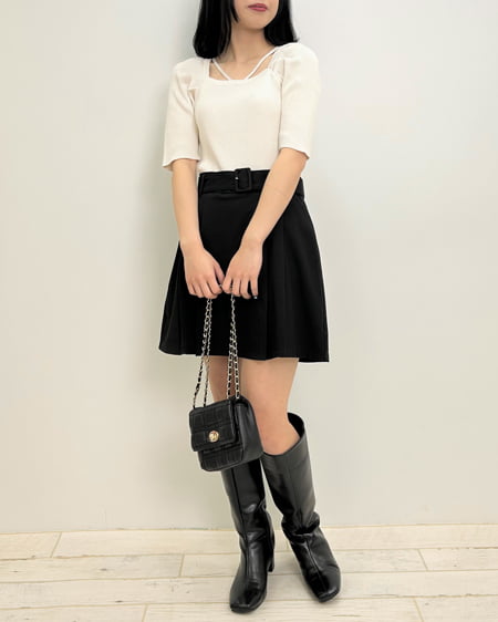 INGNI(イング) ホルタースクエアネック5分袖ニット アイボリー