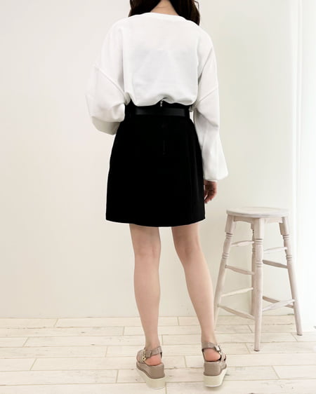 INGNI(イング) 合皮ベルト付トレンチミニスカート クロ