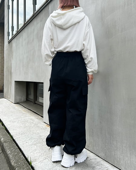 INGNI（イング） ドローコードカーゴパンツ ｸﾛ