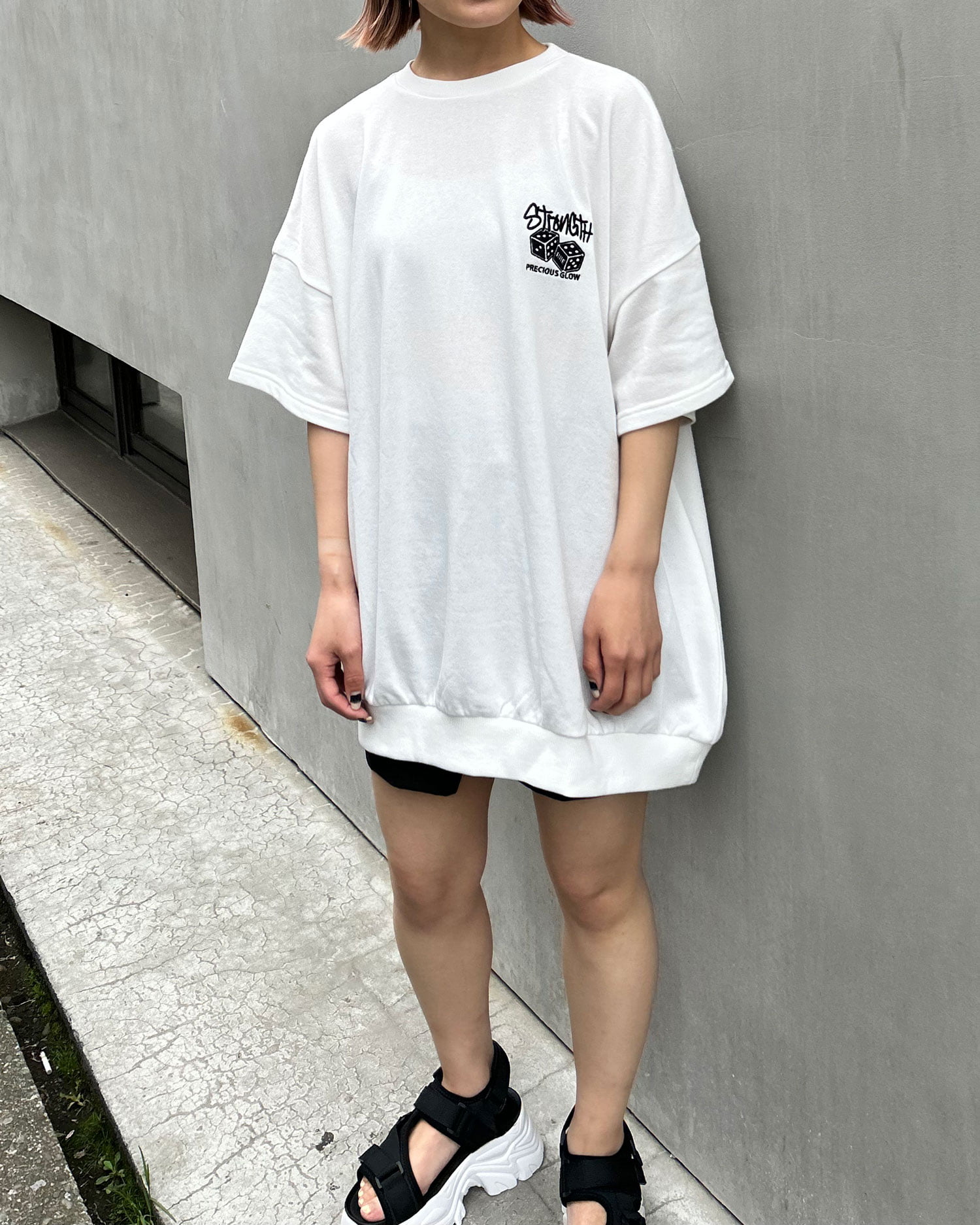 BACKダイスロゴミニスウェット半袖チュニック｜INGNI(イング