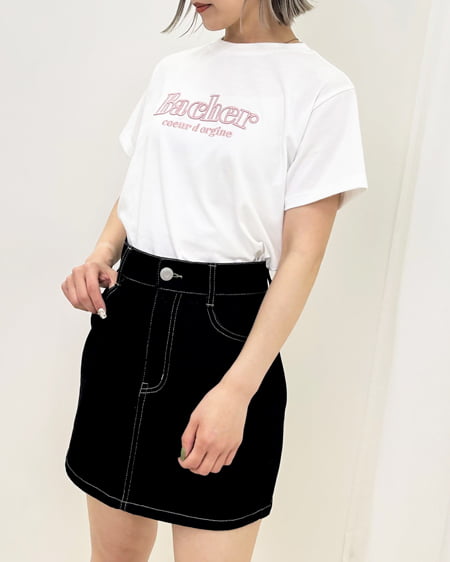 INGNI（イング） ふくれ刺しゅうロゴTシャツ ｵﾌﾎﾜｲﾄ/ﾋﾟﾝｸ