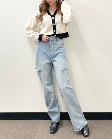 INGNI(イング) 配色装飾ボタンニットカーディガン アイボリー/クロ