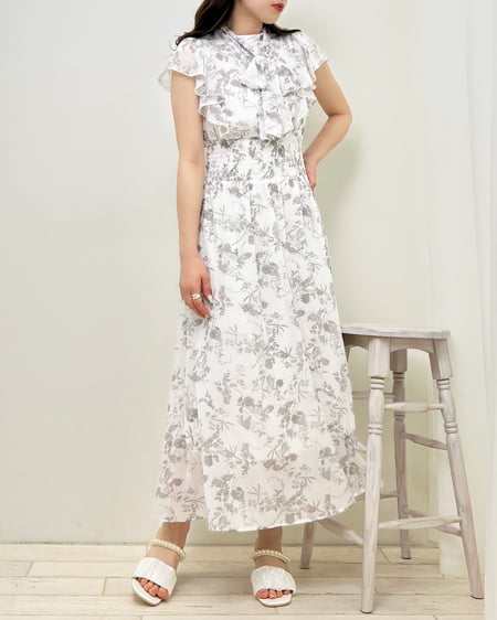 INGNI(イング) パール×シフォンキトゥンヒールサンダル オフホワイト