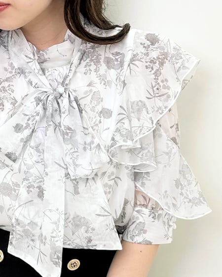 INGNI（イング） 袖フリル花柄シアー5分袖／ブラウス ｸﾞﾚｰ