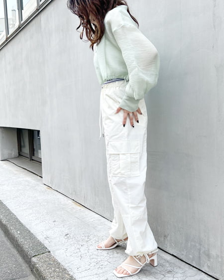 INGNI(イング) 裾ドローコードシアーシャツ ミントグリーン