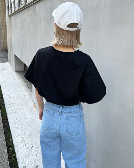 INGNI（イング） シンプル刺しゅうロゴTシャツ ｸﾛ/ｵﾌﾎﾜｲﾄ