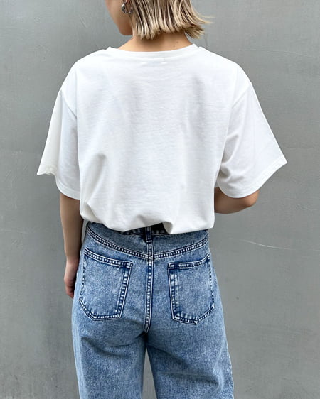 INGNI（イング） シンプル刺しゅうロゴTシャツ ｵﾌﾎﾜｲﾄ/ｸﾛ