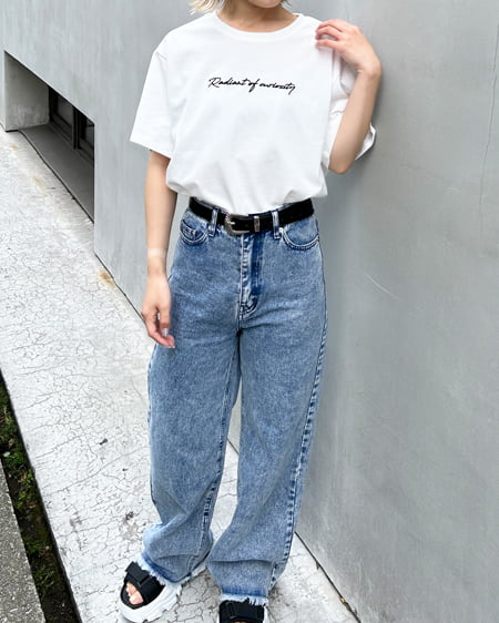 INGNI（イング） シンプル刺しゅうロゴTシャツ ｵﾌﾎﾜｲﾄ/ｸﾛ