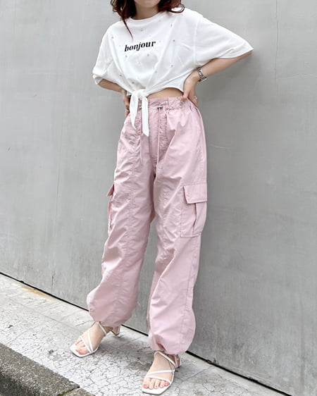 INGNI(イング) 裾結びラインストーン付ロゴTシャツ オフホワイト