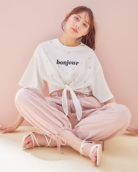 INGNI(イング) 裾結びラインストーン付ロゴTシャツ オフホワイト