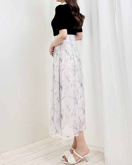 INGNI(イング) パール×シフォンキトゥンヒールサンダル オフホワイト