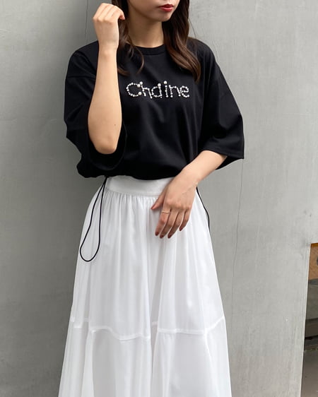 INGNI（イング） 裾ドロストパールビジューロゴTシャツ ｸﾛ