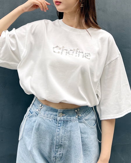INGNI(イング) 裾ドロストパールビジューロゴTシャツ ｵﾌﾎﾜｲﾄ