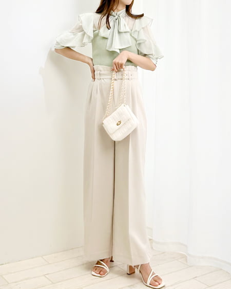 INGNI(イング) シルバーバックル共ベルト付ワイド/パンツ アイボリー