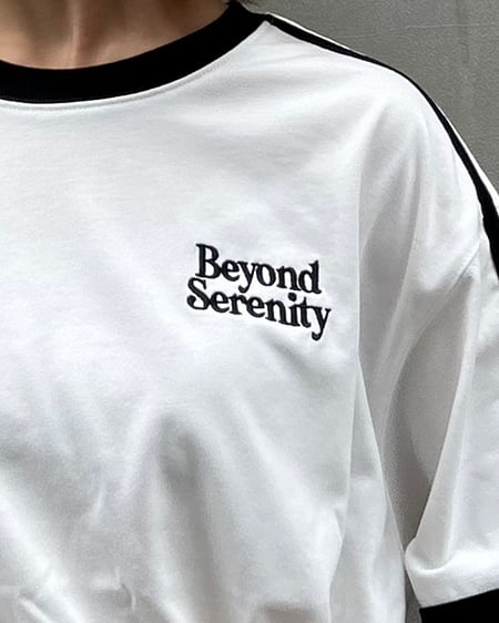 INGNI（イング） 裾ドロスト胸ロゴ袖ラインリンガーTシャツ ｵﾌﾎﾜｲﾄ