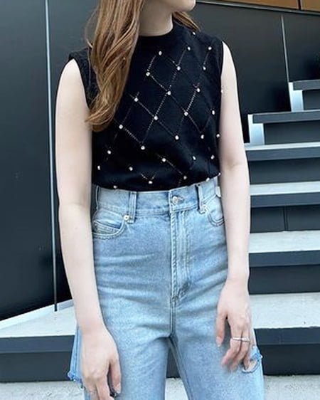 INGNI(イング) ラインストーンノースリニット クロ