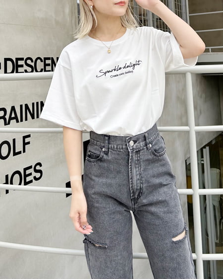 INGNI（イング） シンプル刺しゅうロゴTシャツ／A ｵﾌﾎﾜｲﾄ/ｸﾛ