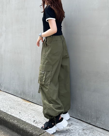 INGNI(イング) 胸刺しゅうロゴリンガーリブTシャツ クロ/オフホワイト