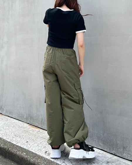 INGNI(イング) 胸刺しゅうロゴリンガーリブTシャツ クロ/オフホワイト